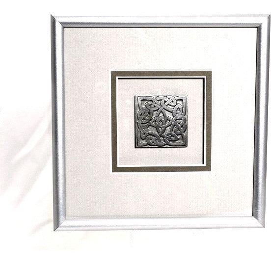 PEWTER CELTIC KNOT PICTURE - Side Street Studio

