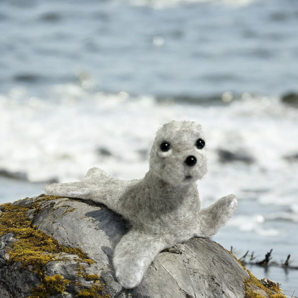 Linda Byrne - Felted Bernies