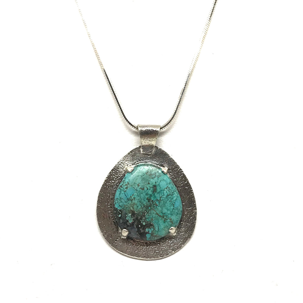 STERLING SILVER AND TURQUOISE PENDANT NECKLACE